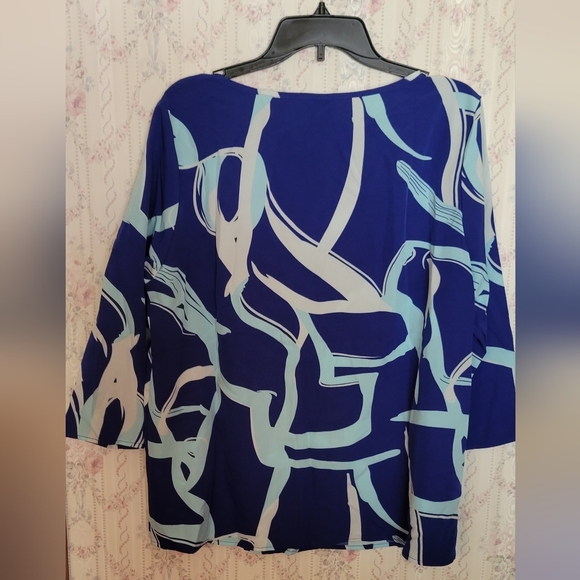 Emery Rose XL 3/4 Sleeve Blue w Abstract Design - Picture 3 of 4